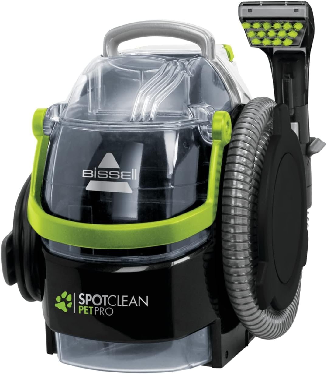 BISSELL SpotClean Pet Pro - ideal für Haustierbesitzer! Entfernt mühelos Schmutzflecken von Teppichen, Polstern und im Auto. Mit leistungsstarkem 750W Motor. #BISSELL #Teppichreiniger #Haustier #Sauberkeit #Deutschland #Geschenk #Angebot - Jetzt bei Amazon kaufen!