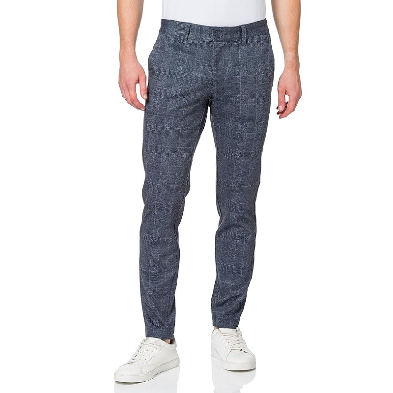 Stylische ONLY & SONS Herren Chino Hose in Slim Fit mit dezenter Karo-Musterung. Bequem und modern. #ONLYANDSONS #ChinoHose #SlimFit #Mode #Deutschland #Geschenk #Deals - Jetzt bei Amazon kaufen!