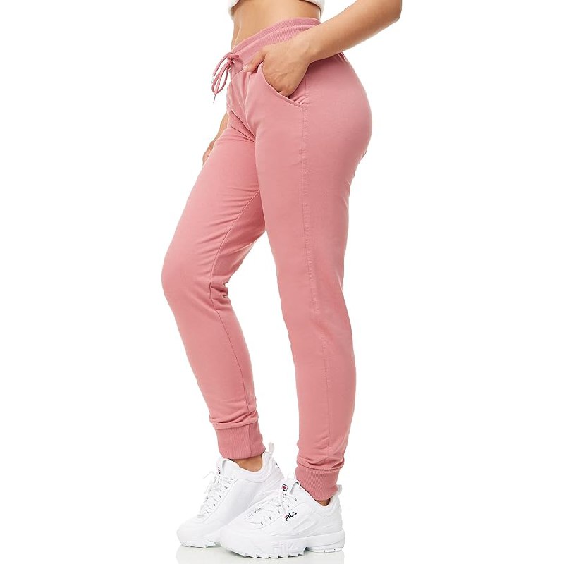 Die Smith Solo Jogginghose für Damen ist eine bequeme Sporthose aus Baumwolle mit Slim Fit. Perfekt für Freizeit und Sport. #Smith #Jogginghose #Damen #Sportswear #Deutschland #Geschenk #Schnäppchen - Jetzt bei Amazon kaufen!