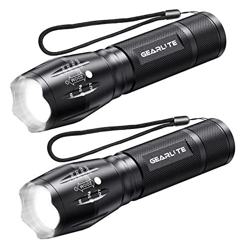 Zwei batteriebetriebene LED Taschenlampen mit je 2000 Lumen. Erhältlich zum Sonderpreis. #Gearlite #LED #Taschenlampe #Deal #Weihnachten #Geschenk #Angebot - Jetzt bei Amazon kaufen!