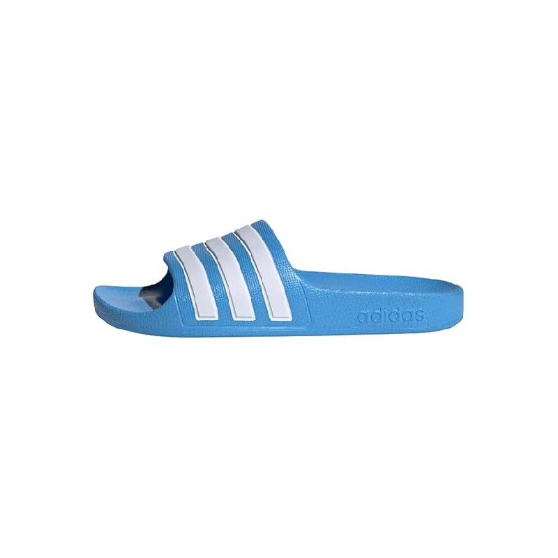 Bequeme adidas Aqua Slides für Kinder in Blau und Weiß. Perfekt für Pool und Strand. #adidas #Adilette #Kinder #Sommer #Deutschland #Geschenk #Rabatt - Jetzt bei Amazon kaufen!