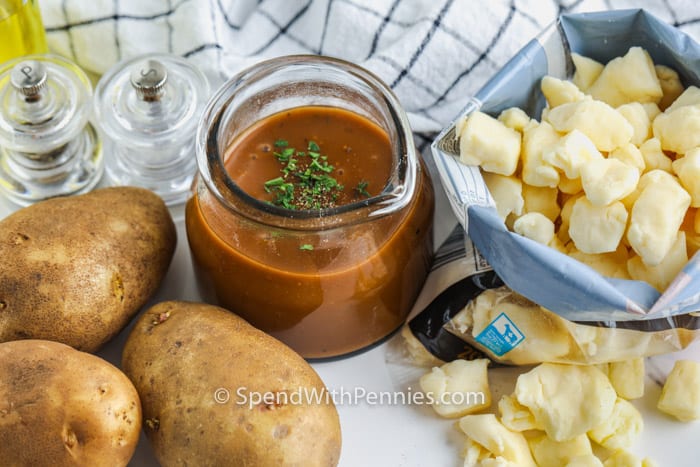 ingredients to make Poutine